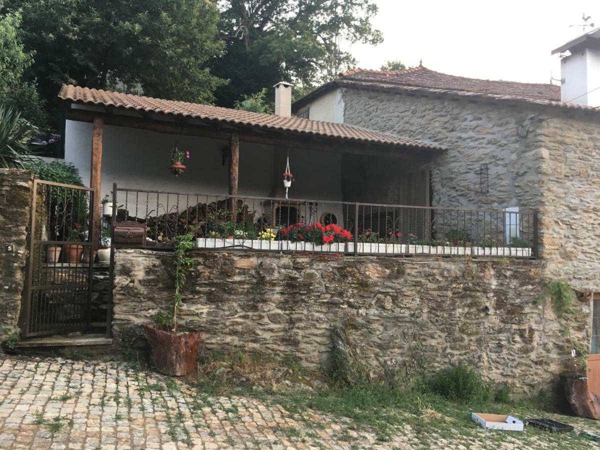 Casa Da Zeza Villa Negreda Buitenkant foto